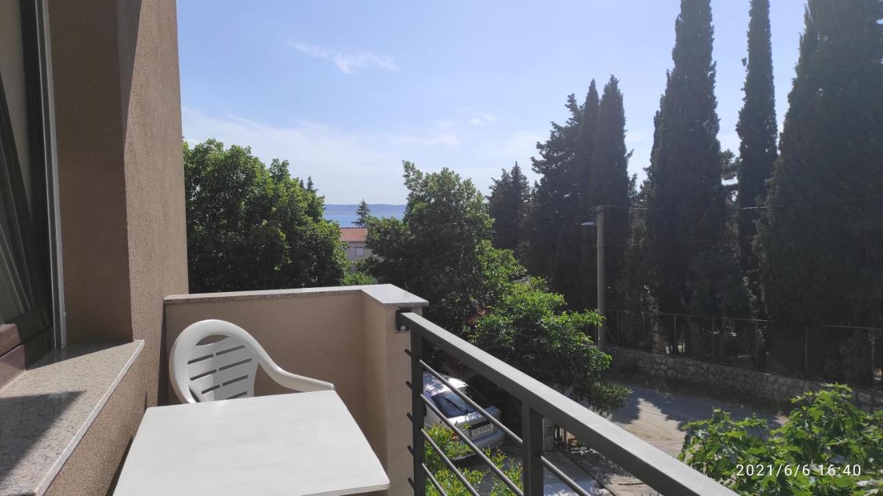 Apartmani Mille Starigrad Paklenica Esterno foto